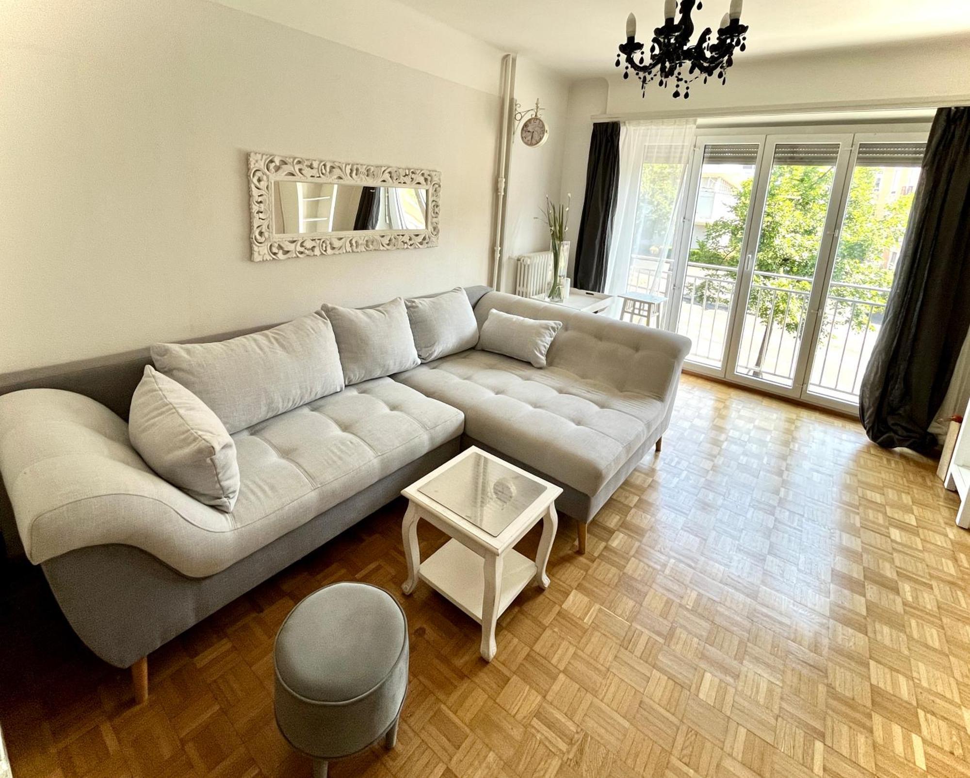Ch Apartment Lausanne Gare エクステリア 写真